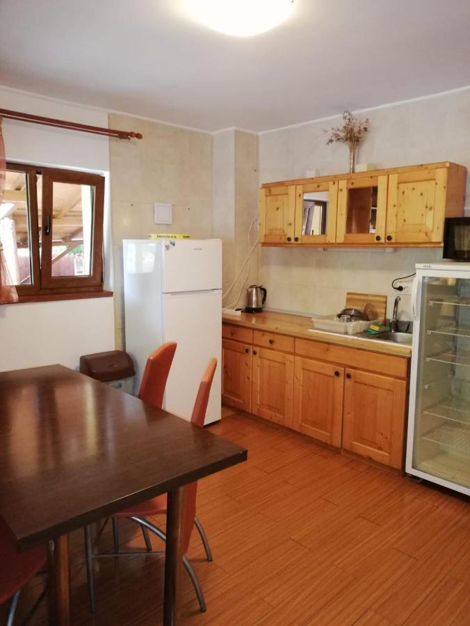 La Gabi Otel Azuga Dış mekan fotoğraf